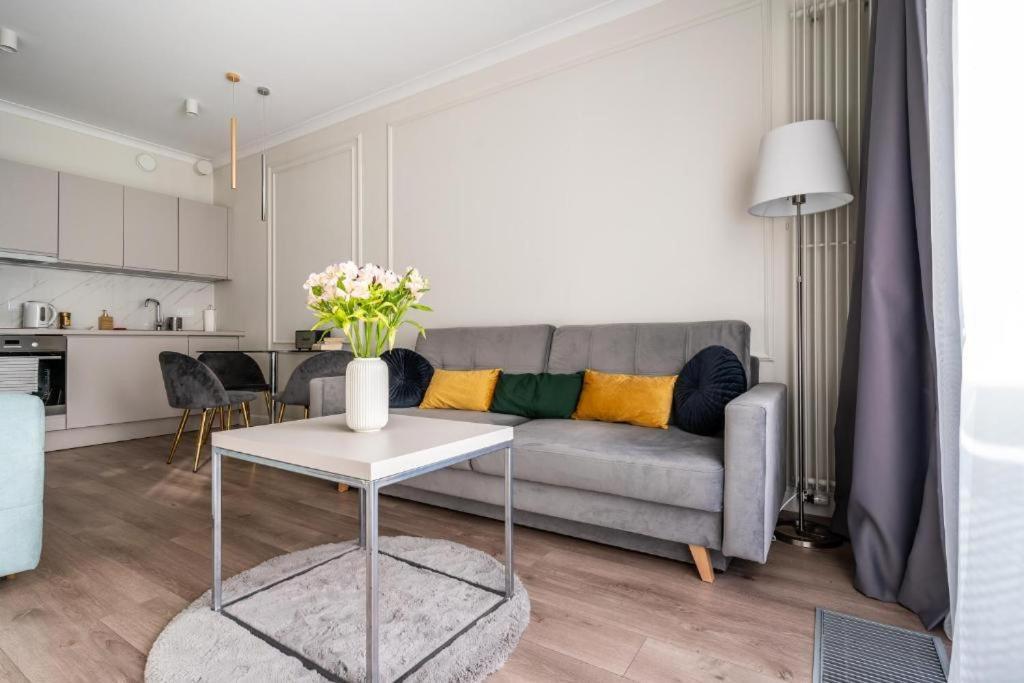 Mennica Residence Apartments Varsovie Extérieur photo
